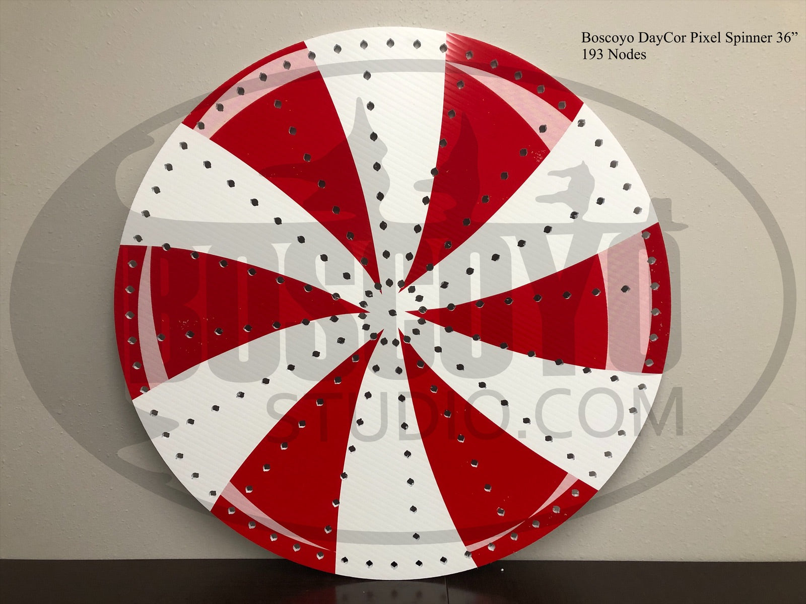 DayCor Spinner 36"